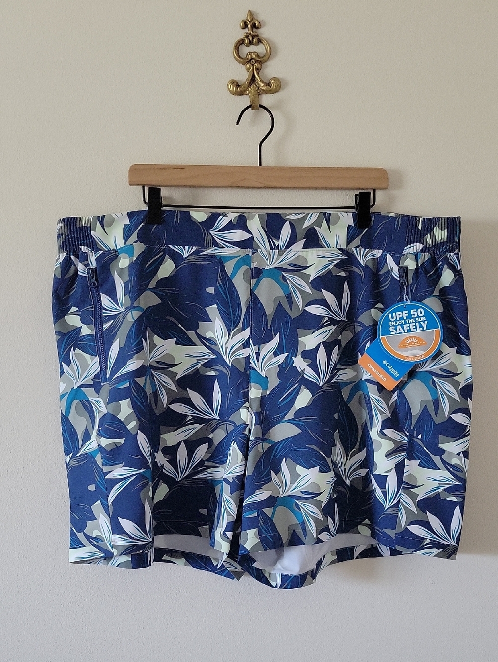 NWT Colubmia Women's Blue Green PFG Tidal II Shorts - Plus Size -‎ 2X